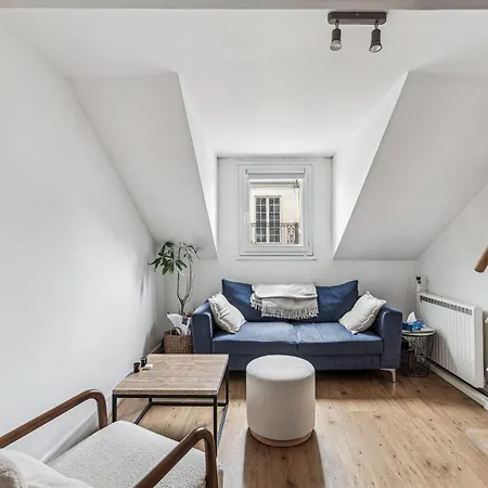 Magnifique Appart Duplex Metro 2pers Paris