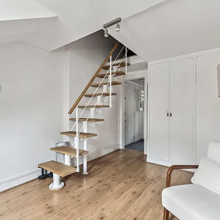 Διαμέρισμα Magnifique Appart Duplex Metro 2pers