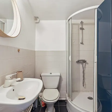 Magnifique Appart Duplex Metro 2pers Διαμέρισμα *
